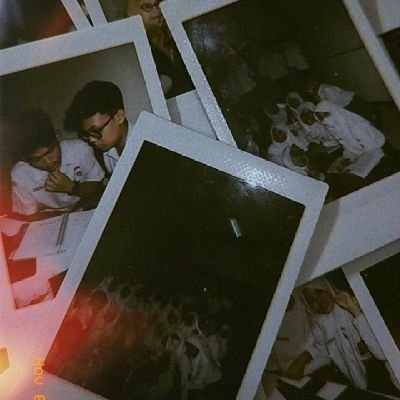 woderfulgurll's profile picture. sedang dibimbangkan oleh beberapa hal
dan sedang mendekatkan diri kepada Allah