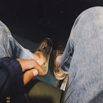 zrulizym21's profile picture. Memento vivere