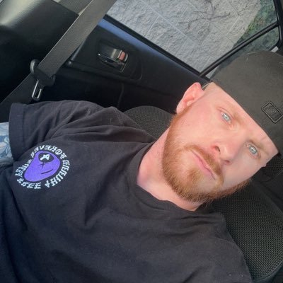 AustinDuren's profile picture. sometimes you just have to chill and vibe on your own