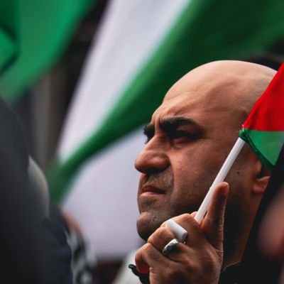 Senior Software Developer. Interested in technology and photography. Palestinian expatriate.