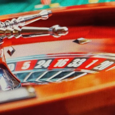 @Vegas Riches They have everything you need to have fun and win big, from classic slots and many bonus offers. signup bonuses and much more DM me for Details.
