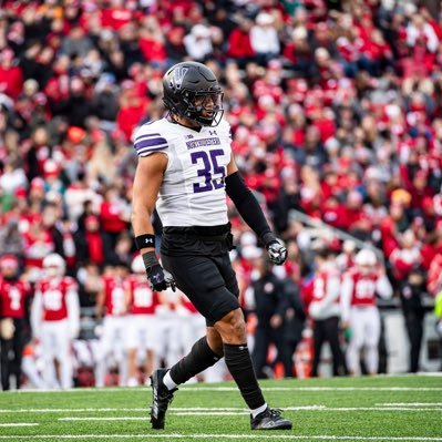 LB @nufbfamily l IG: @kennysoaresjr