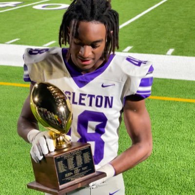 |GPA 3.9|Angleton HS|C/O 2024|Safety/6’2|180lbs| STUDENT Athlete Emails: djwiley1116@gmail.com Rvwill13@yahoo.com hodawiley@yahoo.com