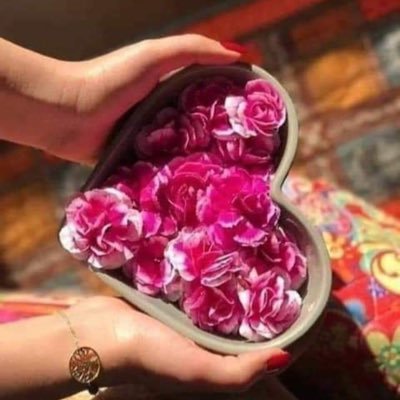 اللَّهُمَّ أَعِنِّي عَلَى ذِكْرِكَ وَشُكْرِكَ وَحُسْنِ عِبَادَتِكَ . اے اللہ! اپنے ذکر، شکر اور اپنی بہترین عبادت کے سلسلہ میں میری مدد فرما