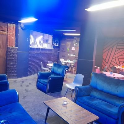 alioladi45's profile picture. coffee shop