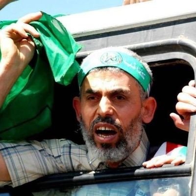 ycSS0iJU2SYfdqb's profile picture. بيننا وبينكم يا يهود ثأر تتوارثه أجيالنا المسلمة لا تخمده الأيام ولا تطفئه الأزمان حتى نحكم فيكم بحكم سعد يوم بني قريظة الخائنين .. 
وإنّ غدا لناظره قريب ..