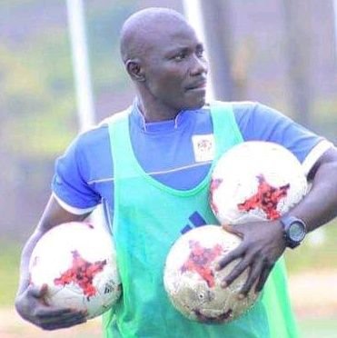 Wasswa Godfrey is a professional football coach. Caf B certified coach.Carently First Assistant coach @Maroons fc