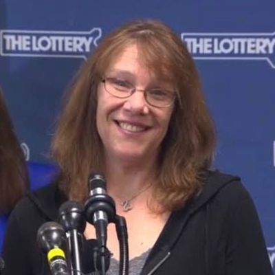 I'm Mavis Wanczyk the winner of the mega million jackpot of $758 million in MA. I'm helping those in need, givers never lack, send me a DM 🇺🇸