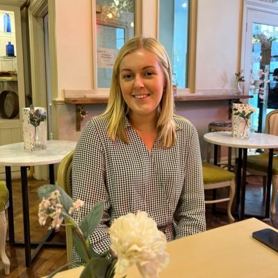 primary school teacher in Year 5👩🏼🏫👩🏼🎓 English specialist & languages enthusiast 📚