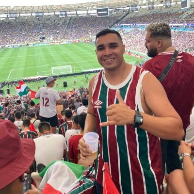 Tricolor🇮🇹 Carioca🏊‍♂️ Futebol⚽️ Resenha🍻🎶 🧙🏻‍♂️