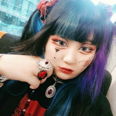 呼び名とまとでもかずはでも🙆R-GRAY
メイク講師してましたっ
出張メイク、講習など受け付けて
おります！資格もあるので
是非ご相談ください✨
普通にだる絡みも歓迎！！！！！
たくさん話そっ