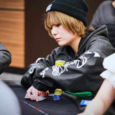 akane_poker Profile Picture