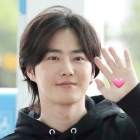 junmyeon's left ass cheek(@myeonjuney) 's Twitter Profile Photo