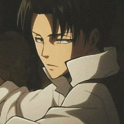 Lzzzzzyc330's profile picture. 