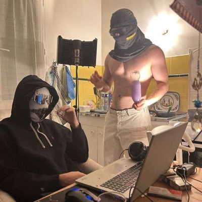 Xxdams_mathxX's profile picture. 