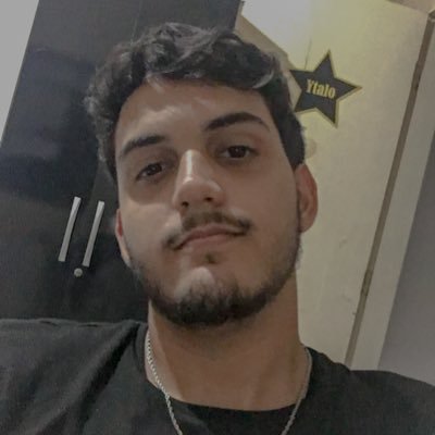 Ytalozxx's profile picture. por enquanto ainda n fiquei rico