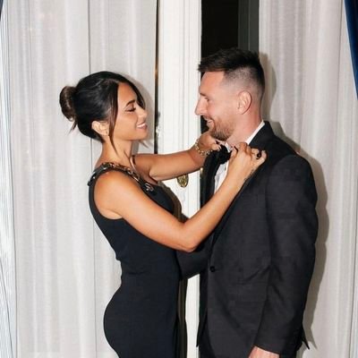 mandingamoon's profile picture. only @BTS_twt 
.
.
and MESSI