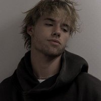 drew(@oldwthd) 's Twitter Profile Photo