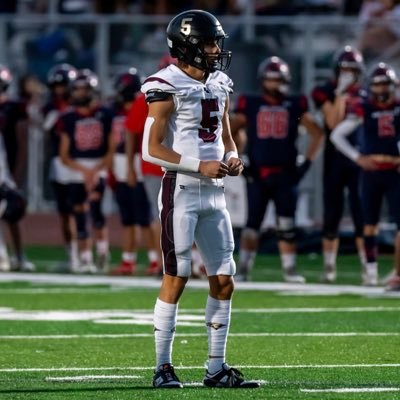 Maple Mountain High School | C/O 2024 | QB | 6’3’’ 175 lbs | 4.0 GPA | Football, Basketball, Track |