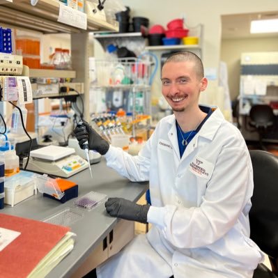 Molecular biologist and double Hokie 🦃🧬🔬 Views are my own. He/him