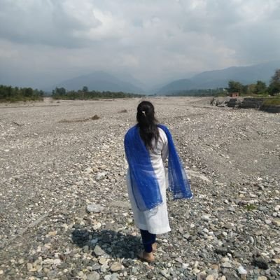 कबीर, नौ मन सूत उलझिया, ऋषि रहे झख मार।
सतगुरू ऐसा सुलझा दे, उलझे न दूजी बार।।
🙏🏻🙏🏻बंदीछोड़ सतगुरु रामपाल जी महाराज जी की जय हो🙏🏻🙏🏻