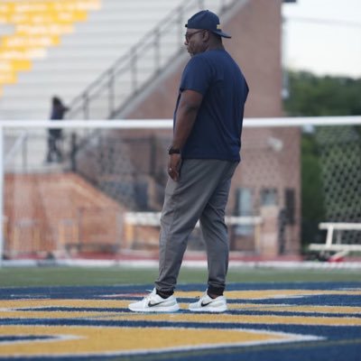 Defensive Line Coach Bullis School