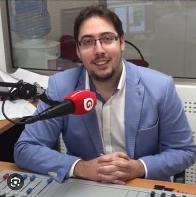 *PARODIA* cuenta dedicada a la idolatría del mejor periodista, analista, domador de haters, experto en balón parado de la provincia y lo q surja