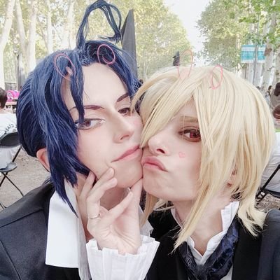 ✨ cosplayer
✨ Spain
✨ 80's
✨ T2C @xhabashira
✨ anime, manga, videogames, bl, movies and music
✨ obsessions: Sherliam, T2, Harudai, Ronaluc, HwoaJin, FinnChris