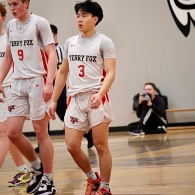 Point Guard| August 30, 2006 | Terry Fox Secondary | 4.0 GPA (95% avg)| Instagram- @ethanchae | 604-767-9139 l ethanchae55@gmail.com l Unsigned