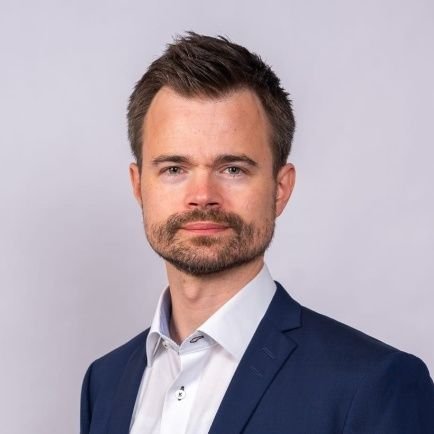 Ben__engineer's profile picture. CEO & Co-Founder of OceanX - the CDR company