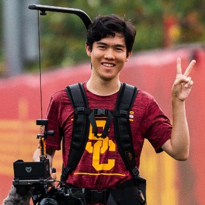 🎥✌️🔥 video for @uscfb and @usc_athletics film production major on the side #fighton