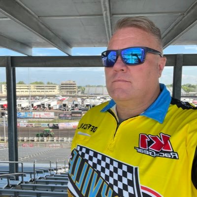 The “Voice” of the Knoxville Raceway,  Announcing Team at WWTRaceway, Chili Bowl Announcer. Lover of all things Drag Racing. Opinions are my own.