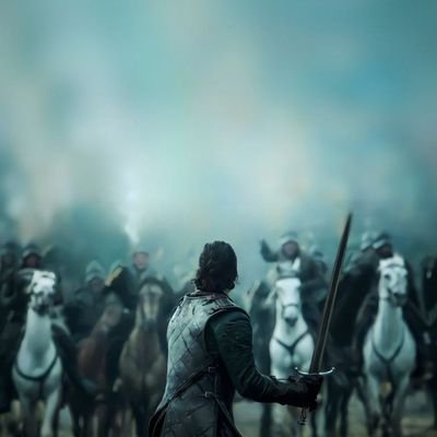 artıq Neftçilər-elmlər arasında sürünən bdu tələbəsi deyiləm, bir müddət sonra silahlı qüvvələrin şərəfli uniformasin geyinen hərbçi olacam 🪖