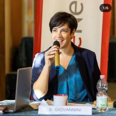 giovissi's profile picture. Giornalista, comunicatrice, smm @confindustriava Esperta di nulla, curiosa di tutto, appassionata di molto