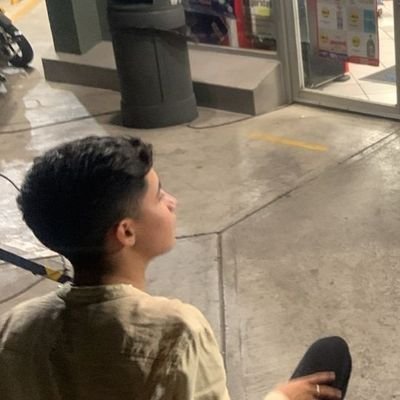 idiviiza's profile picture. 