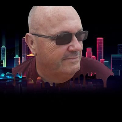 Freelance radio presenter & voice over artist
currently on https://t.co/ooRSCo1oeA
also syndicated,