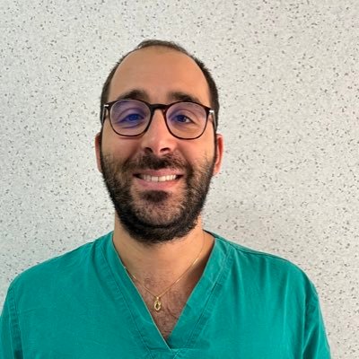 Rheumatology Resident at University of Campania L.Vanvitelli interested in Fibromyalgia and Systemic Sclerosis, based in Naples. Dogs lover, mad of sports.