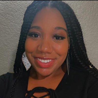 nicoolegee's profile picture. CSUN Graduate · LA ·🇵🇦 B A B Y G I R L ✨