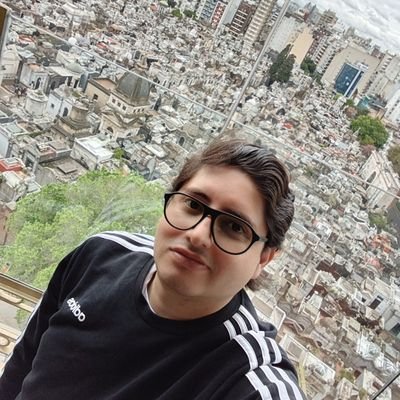 En resumen en esta cuenta se habla de MECEM: Metal, Economía, Conocimiento, Evolución y Millonarios
Por los lados, también de política y otras cosas