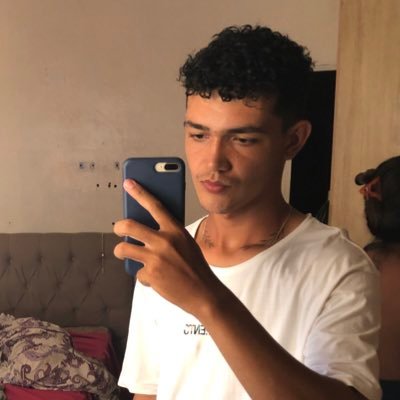 marcelinnnx's profile picture. https://t.co/hU1tCLWk3F