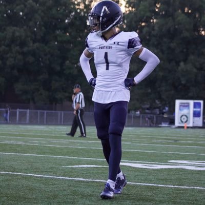 |Jayden Byard,| c/o 26,|Cb/wr,| 6’2,180lbs|3.0gpa| phone- 4434662636|jaydenbyard21@icloud.com