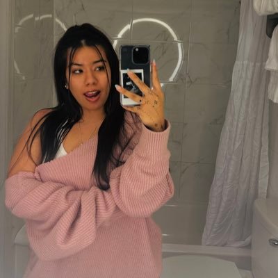 boonniiee09's profile picture. 👻 boonniiee.09