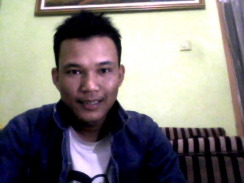 napikaadlana's profile picture. jangan menangis karena cinta tp menangislah karena dosa!!!