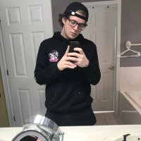 Huzzik (@huzziks) 's Twitter Profile Photo