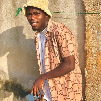Am just humble as onye anwulu
Ego bulu topic anyi akpa
eye on the bag all day and night