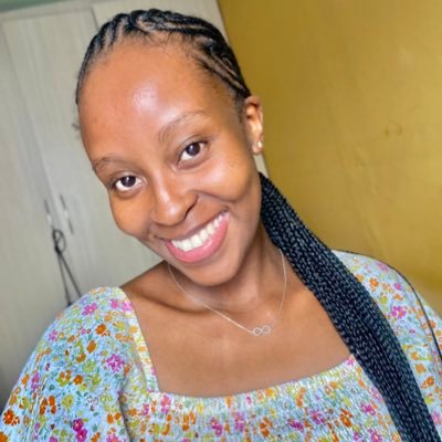 Onkarabetse98's profile picture. 🙏: Psalm 46:5 👩🏽‍🎓: NWU Alumni . . ✍️Your direction is more important than your speed. Own lane, own pace 🙌🏽