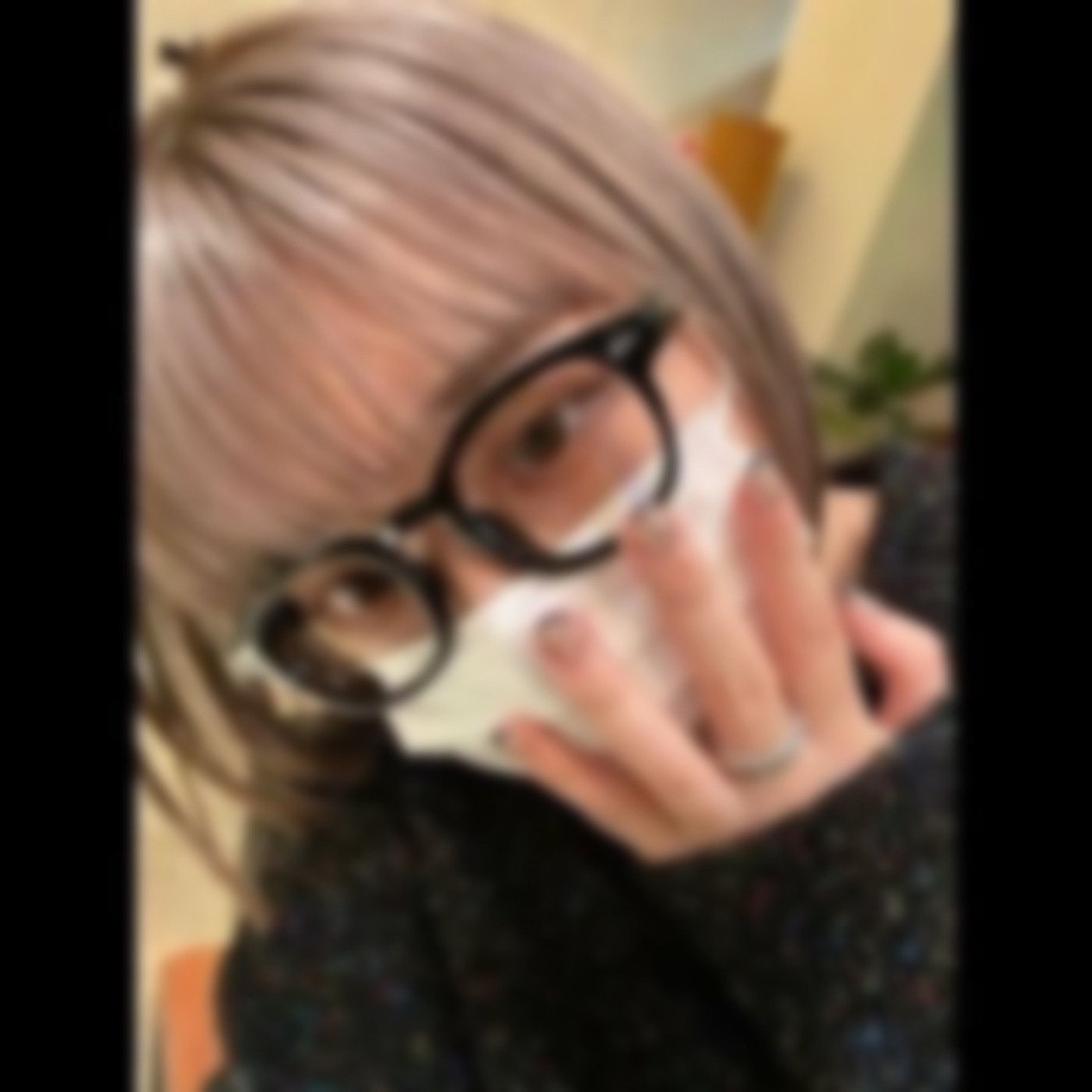 28歳/遊びたい。 定期できる方募集してます。 フォローくれたらよろこびます。フォローのない方はちょっとこわいかな... ふぉろわーさん優先⇒ https://t.co/Txs9G4JrFt