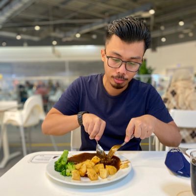 Tweet sini habis sini, Tok bomoh MD, Food hunter, Nature lover.