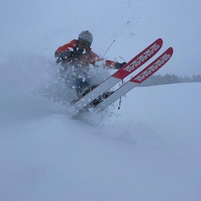 BartoszSta16484's profile picture. Mało wiem, dlatego uznałem, że warto być w społeczności X