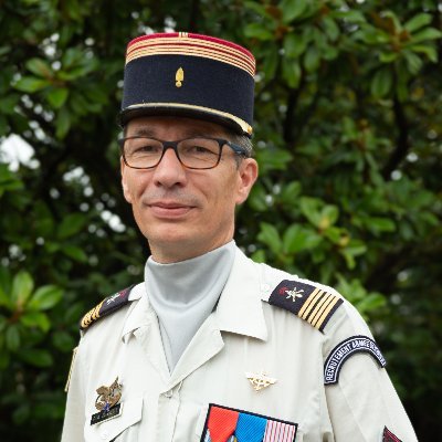 Compte officiel du chef de corps responsable du recrutement de l'armée de Terre en région Nord-Ouest.